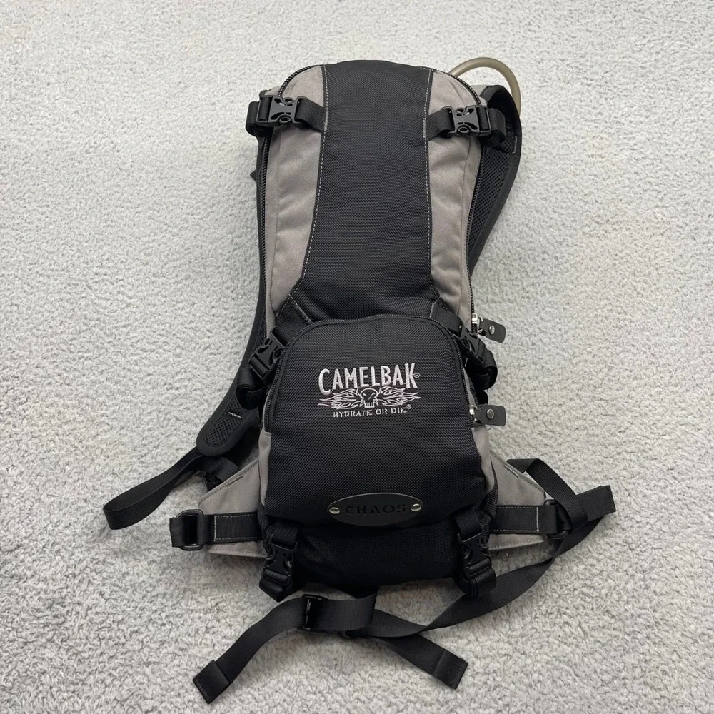 CamelBak Chaos‎ Black Grey Hydration Pack Backpack w/ 2L Bladder Hydrate or Die